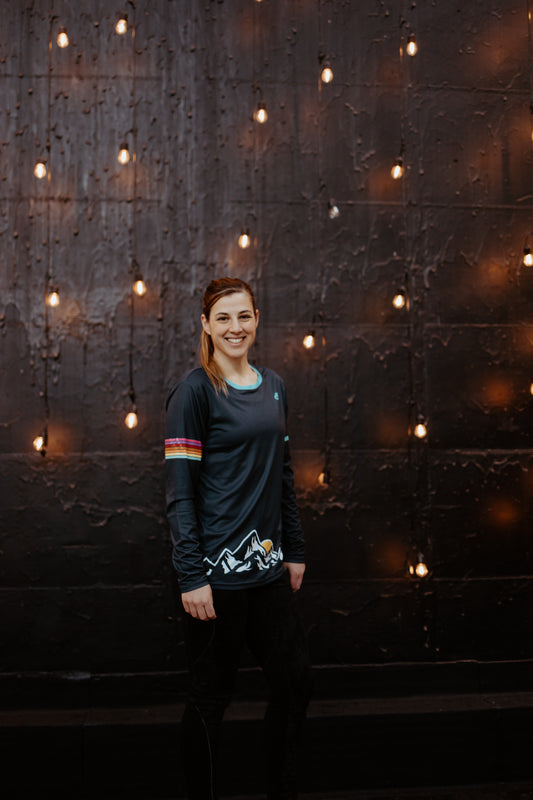 7 Summits Snacks Performance Long Sleeve Top